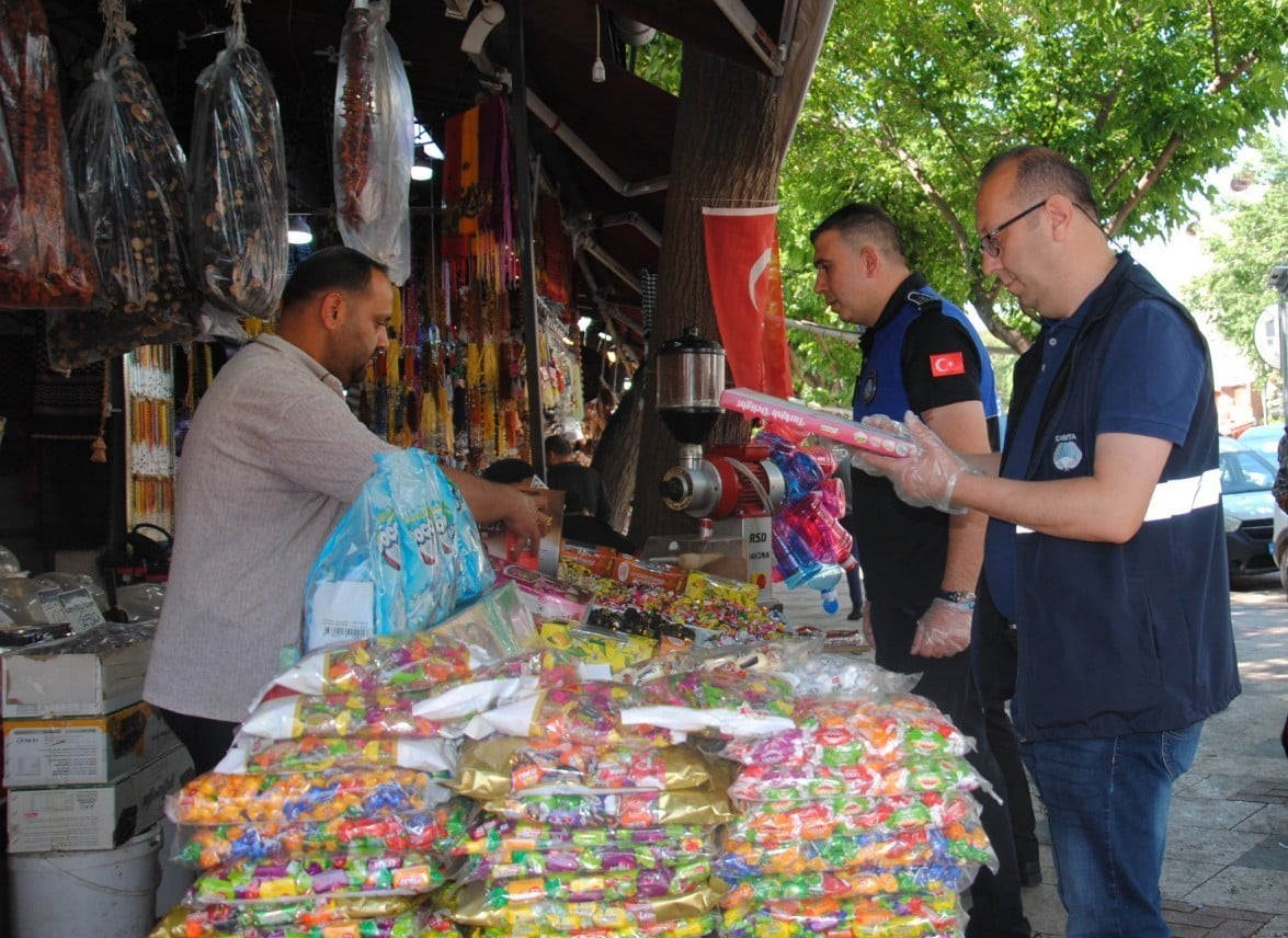 ŞANLIURFA BÜYÜKŞEHİR BELEDİYESİ ZABITA DAİRESİ BAŞKANLIĞI EKİPLERİ, KURBAN BAYRAMI ÖNCESİNDE KENT...