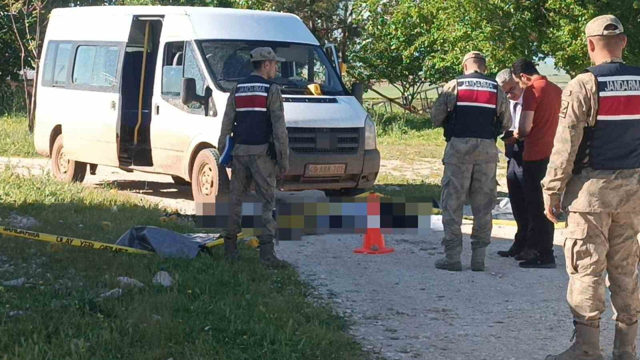 ŞANLIURFA'DA ARALARINDA HUSUMET BULUNAN İKİ GRUP ARASINDA ÇIKAN SİLAHLI KAVGADA 3 KİŞİ HAYATINI...