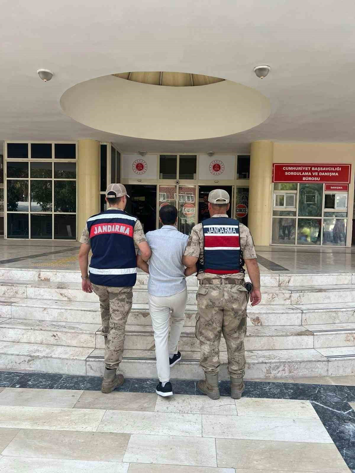 ŞANLIURFA'DA HIRSIZLIK SUÇUNDAN ARANAN HÜKÜMLÜ YAKALANDI