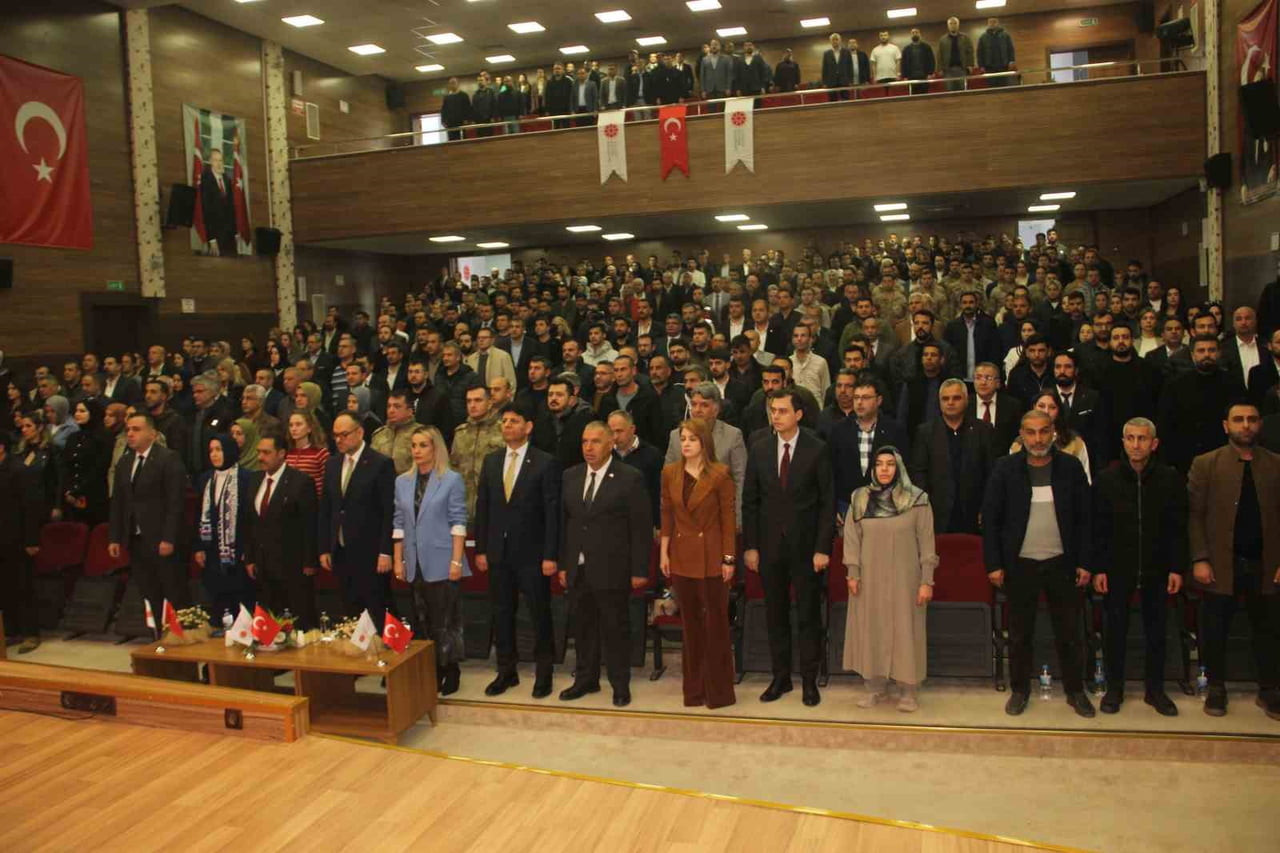 ŞANLIURFA'DA "İLETİŞİMİN YENİ YÜZYILI" EĞİTİM PROGRAMI GERÇEKLEŞTİRİLDİ