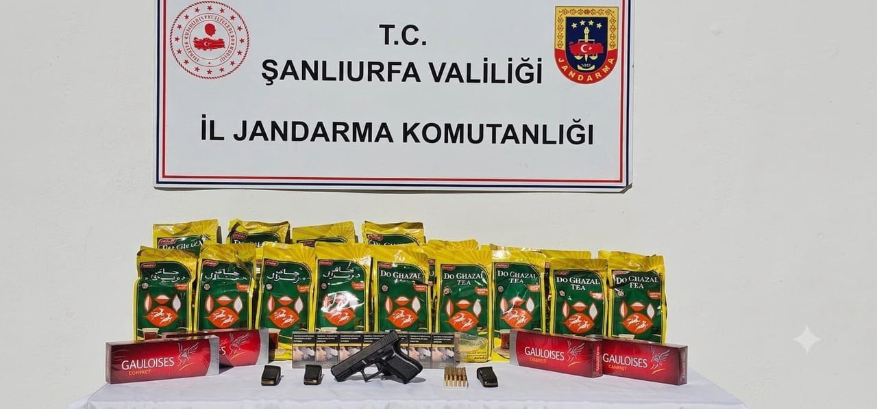 ŞANLIURFA'DA RUHSATSIZ SİLAH VE KAÇAK ÜRÜN ELE GEÇİRİLDİ