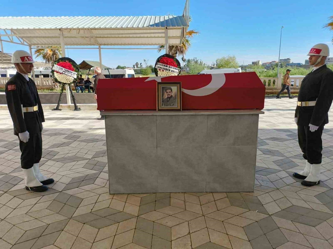 ŞANLIURFA'NIN BİRECİK İLÇESİNDE YAŞAYAN 95 YAŞINDAKİ KORE GAZİSİ HAYATINI KAYBETTİ.