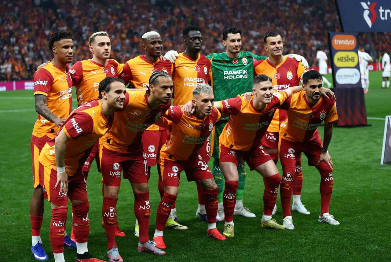 SARI-KIRMIZILILAR, ANTALYASPOR MÜCADELESİNE; UĞURCAN ÇAKIR, ROLAND SALLAİ, DAVİNSON SANCHEZ...