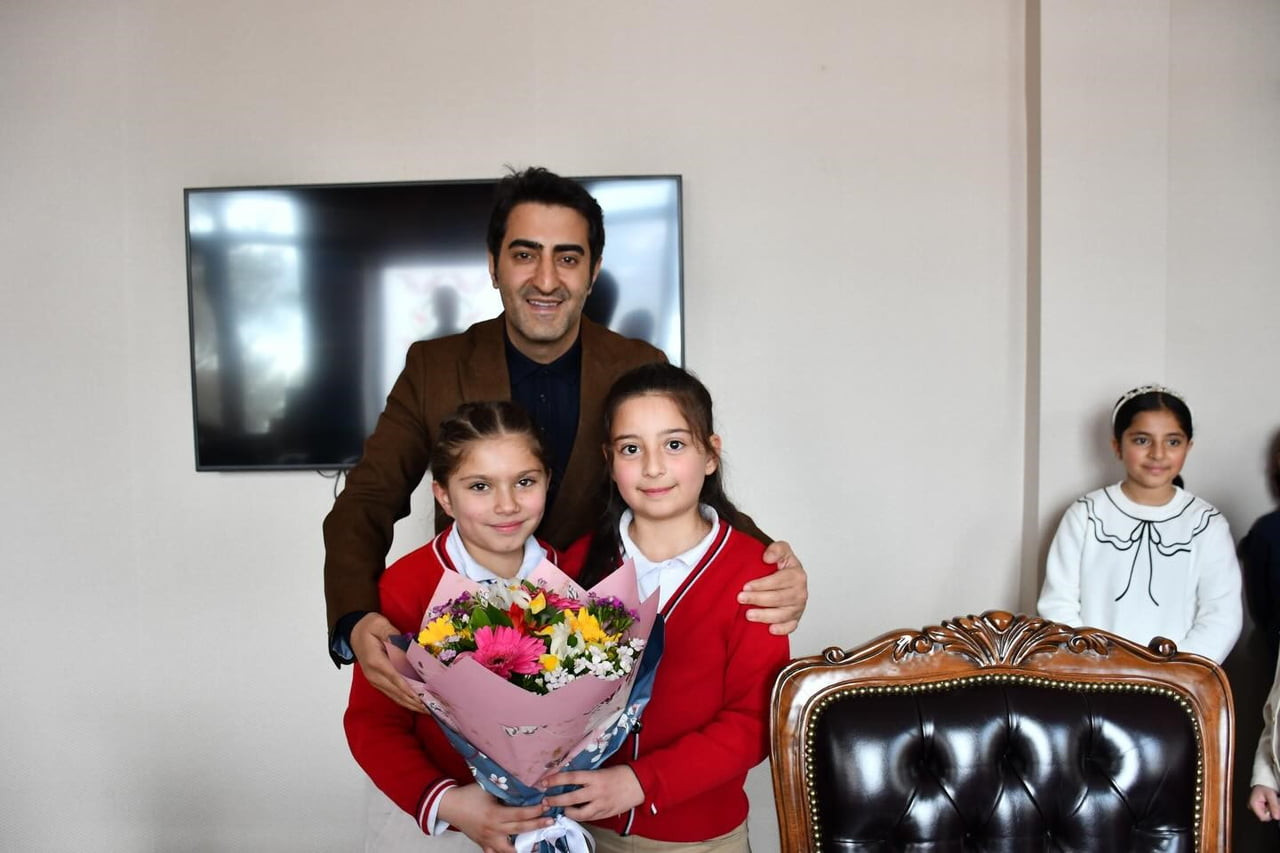 SARIKAMIŞLI ÖĞRENCİLERDEN “OYUNCU BEYİNLER” TURNUVASINDA GURURLANDIRAN BAŞARI(KARS-İHA)