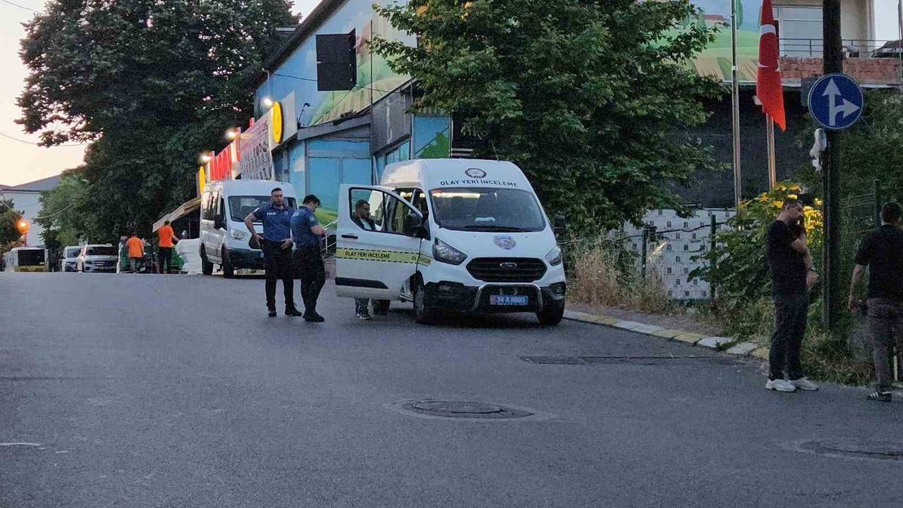 Sarıyer'de Özel Okul Sahibi İdari Müdürünü Silahla Yaraladı