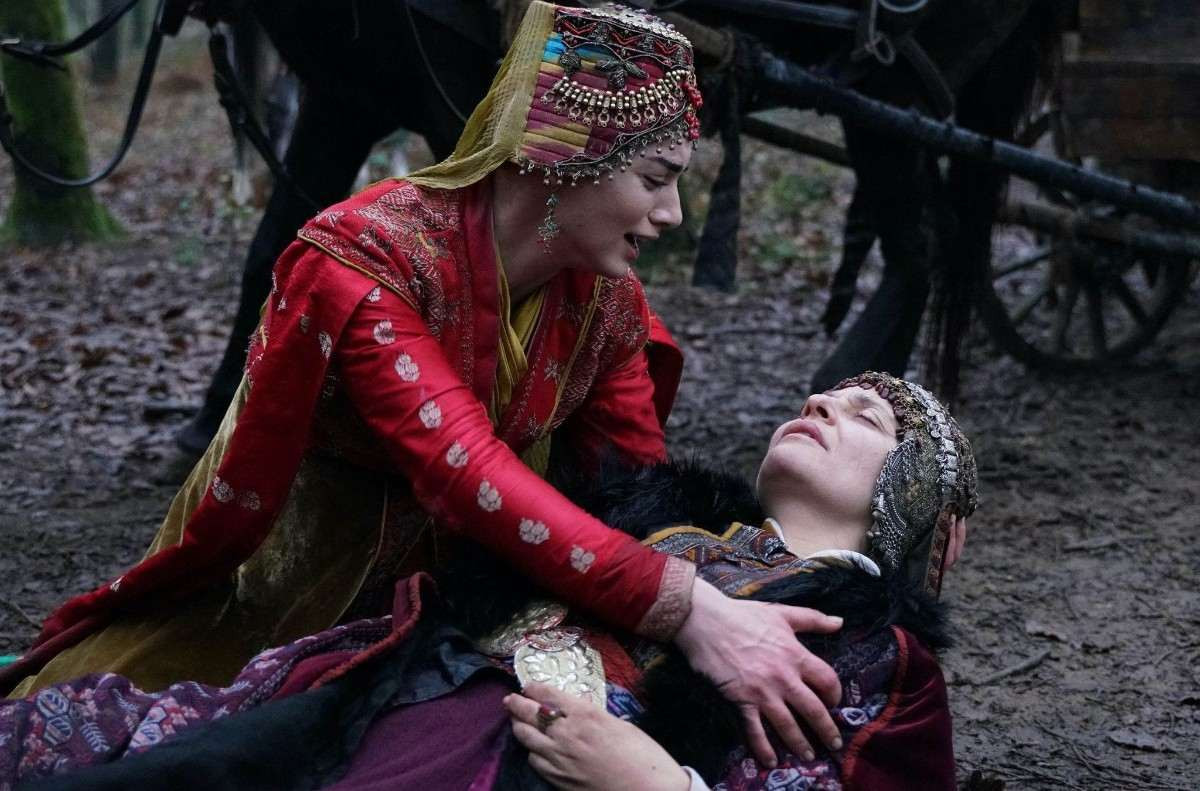 selcan hatun kimdir