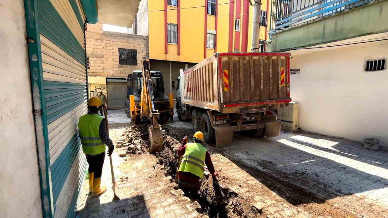 SELÇUKLU MAHALLESİNDE DOĞALGAZ ÇALIŞMALARI BAŞLADI