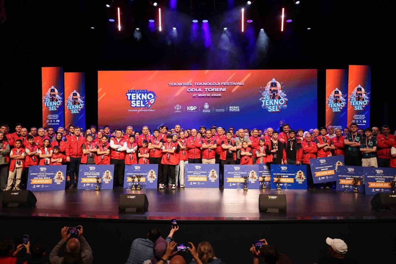 SELÇUKLU TEKNOSEL 2026 TEKNOLOJİ FESTİVALİ GELECEĞİN DAHİLERİNİN ÖDÜLLERİNİ ALDIĞI COŞKULU BİR...