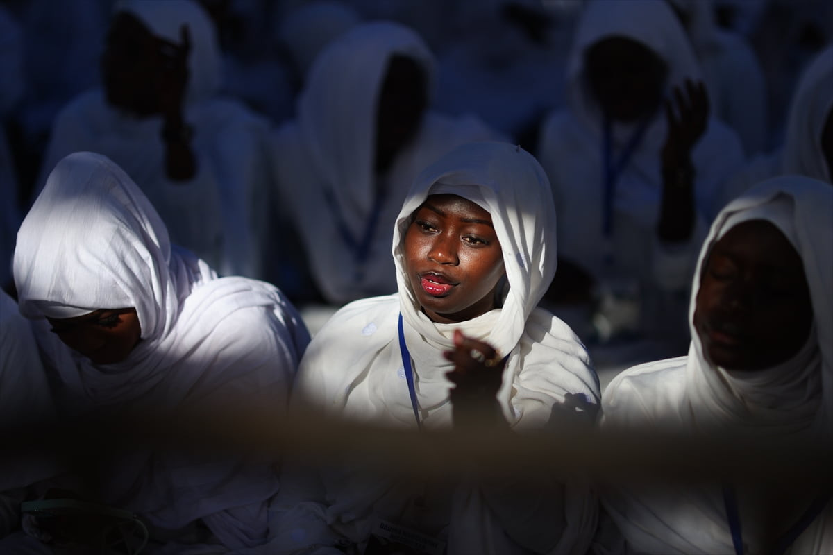 Senegal'e özgü Layene tarikatının takipçileri, tarikatın kurucusu Seydina Limamou Laye'nin...