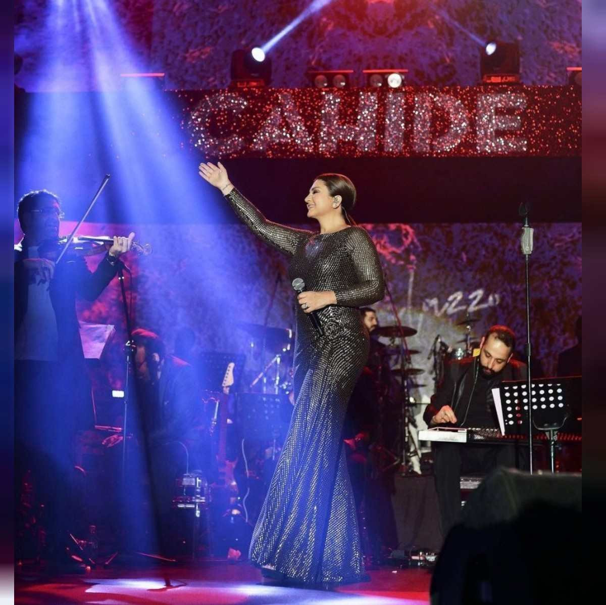 Sibel Can 3