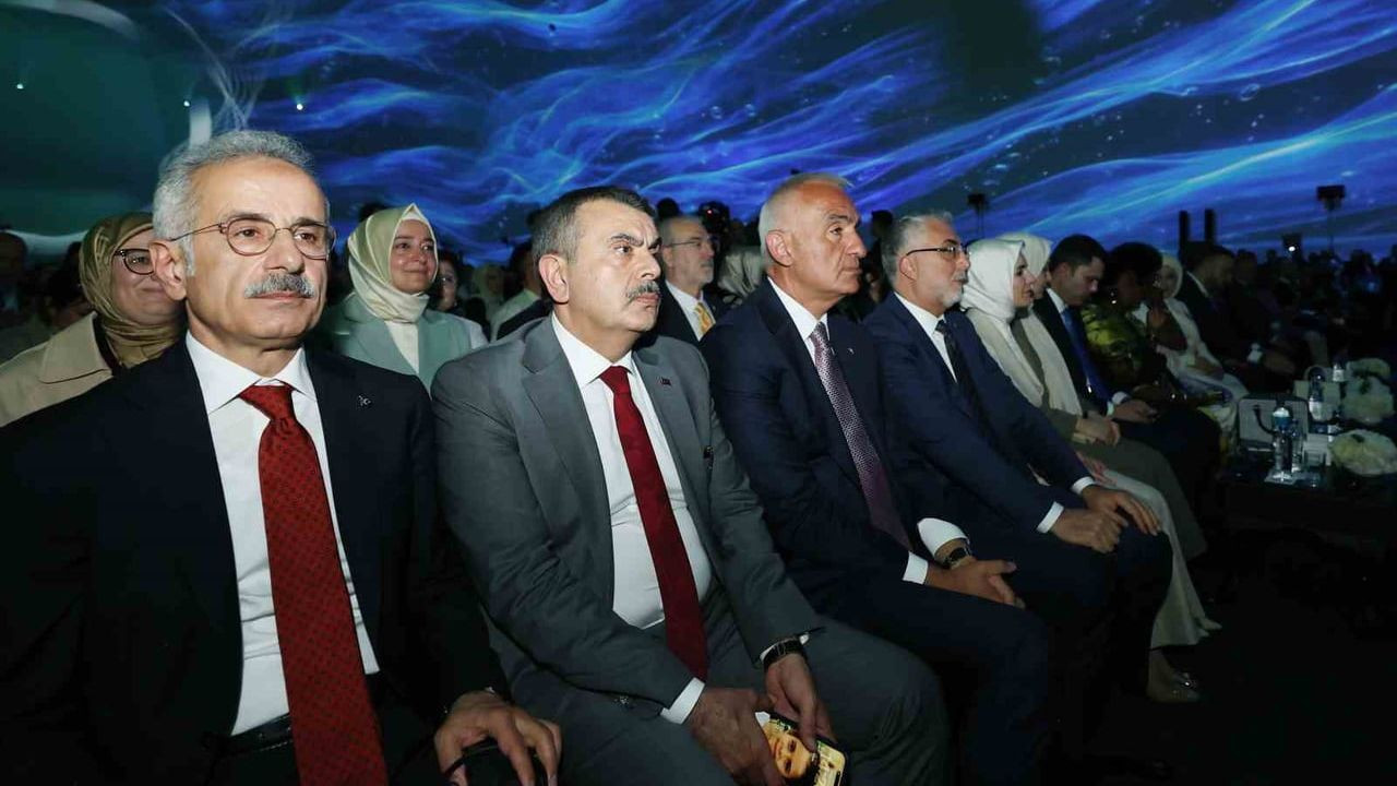 Sıfır Atık Forumu 2026: Emine Erdoğan'dan Tarihi Buluşma Mesajı