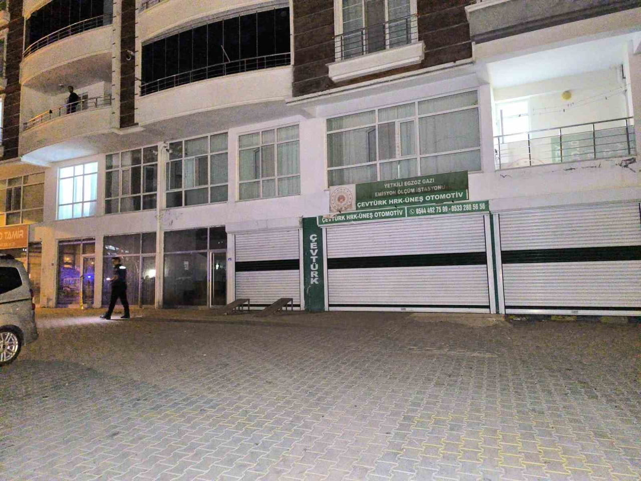 SİİRT'İN KURTALAN İLÇESİNDE ÇIKAN SİLAHLI KAVGADA BABA VE OĞLU YARALANDI.
