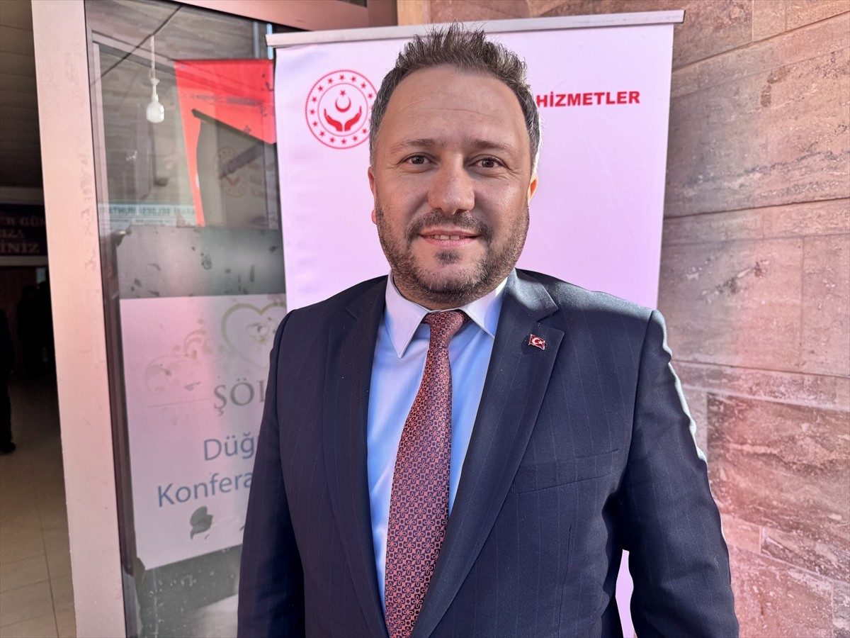 Siirt'te 3 Aralık Dünya Engelliler Günü dolayısıyla etkinlik gerçekleştirildi. Baykan...