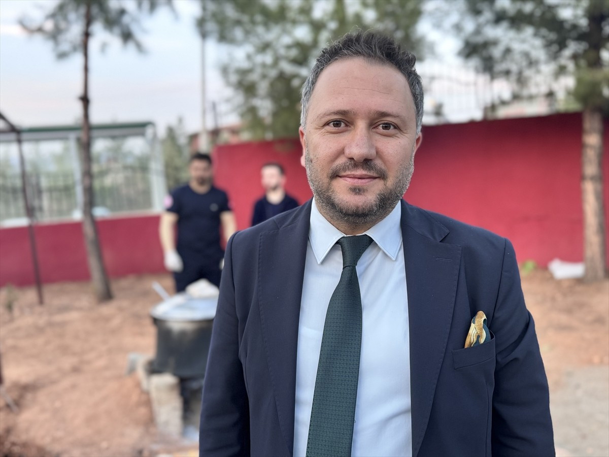 Siirt'te "Danuk (haşlanmış buğday) Şöleni ve Yıldızların Altında Açık Hava Sineması" etkinliği...