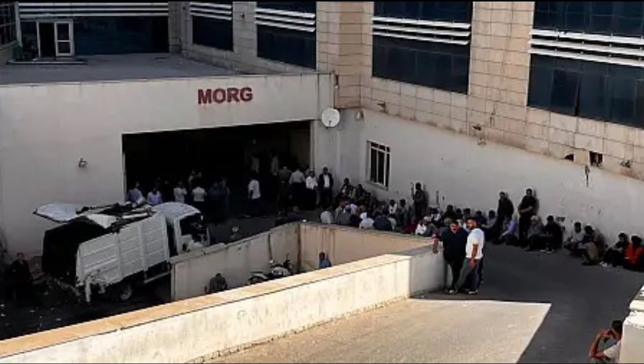 SİİRT’İN ŞİRVAN İLÇESİNDE İKİ KİŞİ ARASINDA ÇIKAN KAVGADA, BAŞINA KÜREK DARBESİ ALAN ŞAHIS...