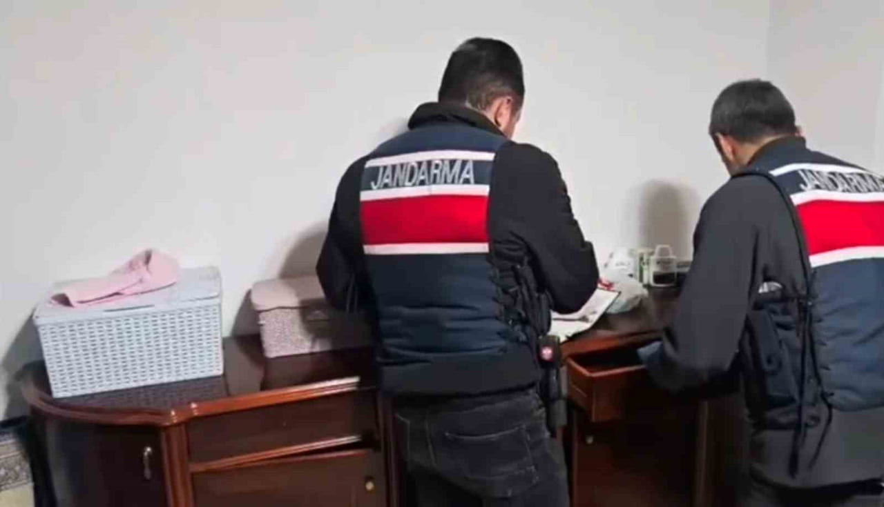 SİLAHLA KASTEN YARALAMA OLAYININ ALTINDAN ORGANİZE SUÇ ÖRGÜTÜ ÇIKTI