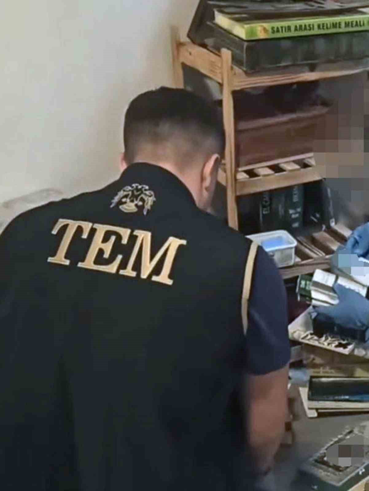SİLAHLI TERÖR ÖRGÜTÜ ÜYESİ 17 ŞÜPHELİ YAKALANDI