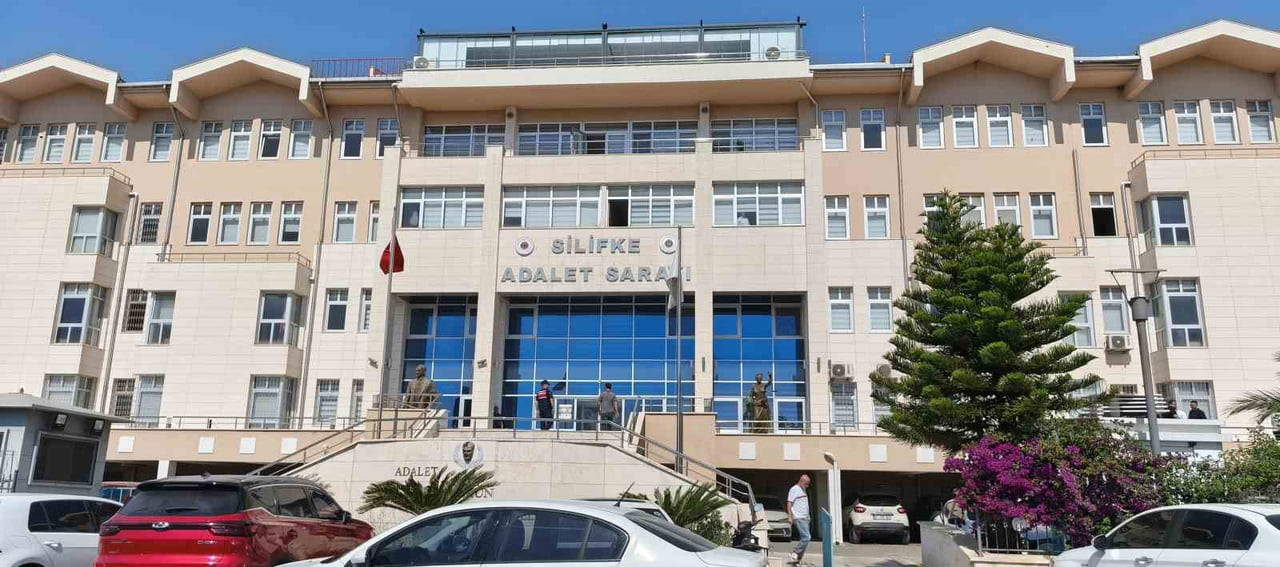 SİLİFKE ADALET SARAYI