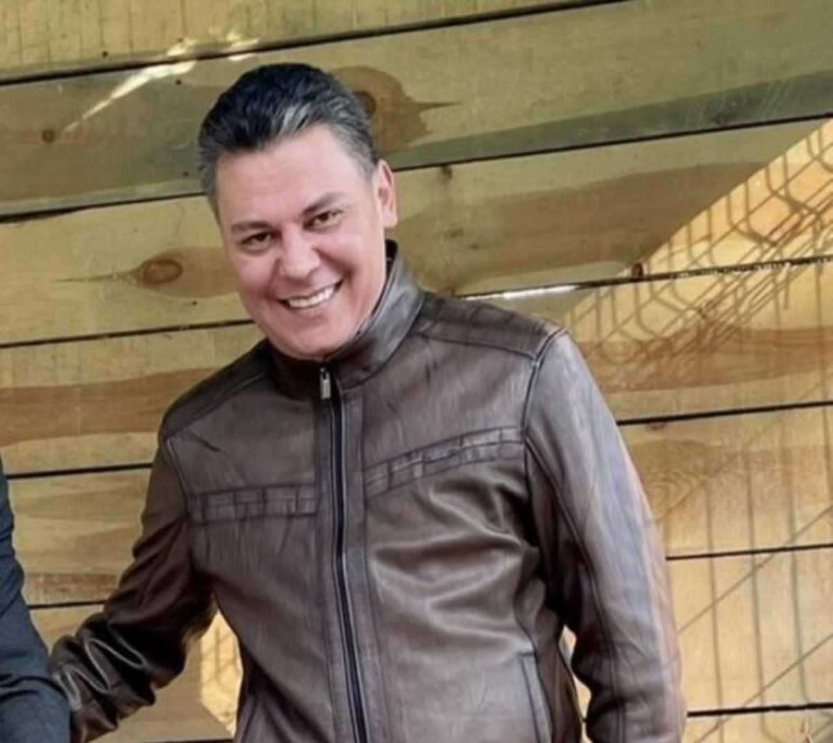 Şinasi Yüzbaşıoğlu daha önce evlendi mi, çocuğu var mı