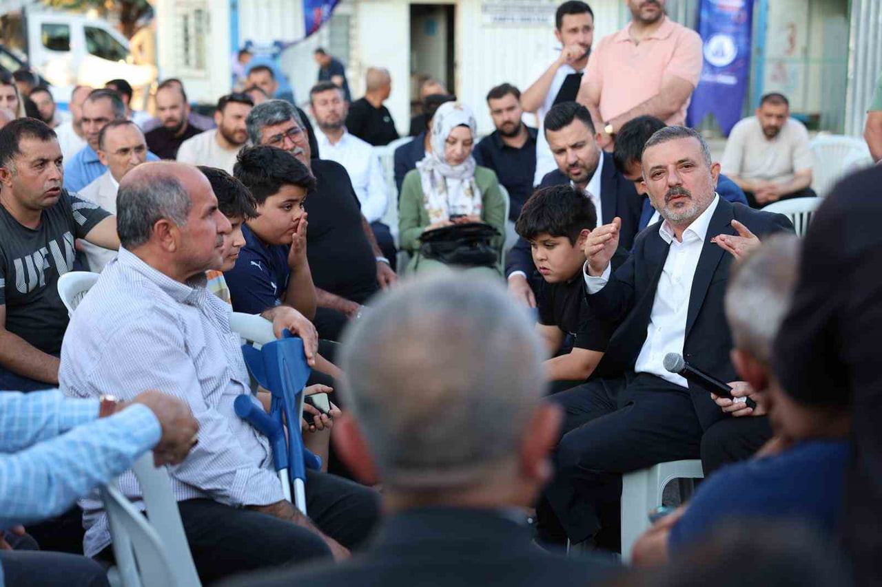 SİNCAN BELEDİYE BAŞKANI MURAT ERCAN, MİLLETLE BÜTÜNLEŞEN BELEDİYECİLİK ANLAYIŞIYLA SİNCANLILARLA...
