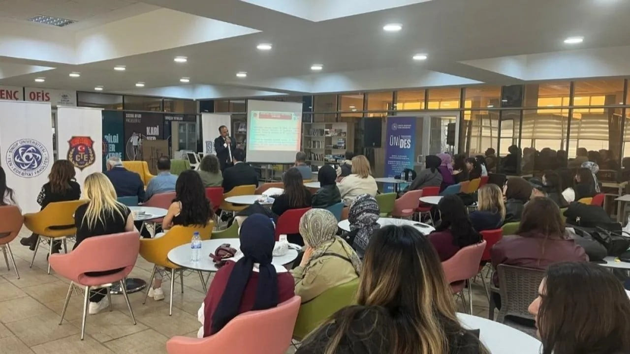 SİNOP ÜNİVERSİTESİ’NDE DÜZENLENEN KARİYER ETKİNLİĞİNDE, DENETİMLİ SERBESTLİK UYGULAMALARINDA...