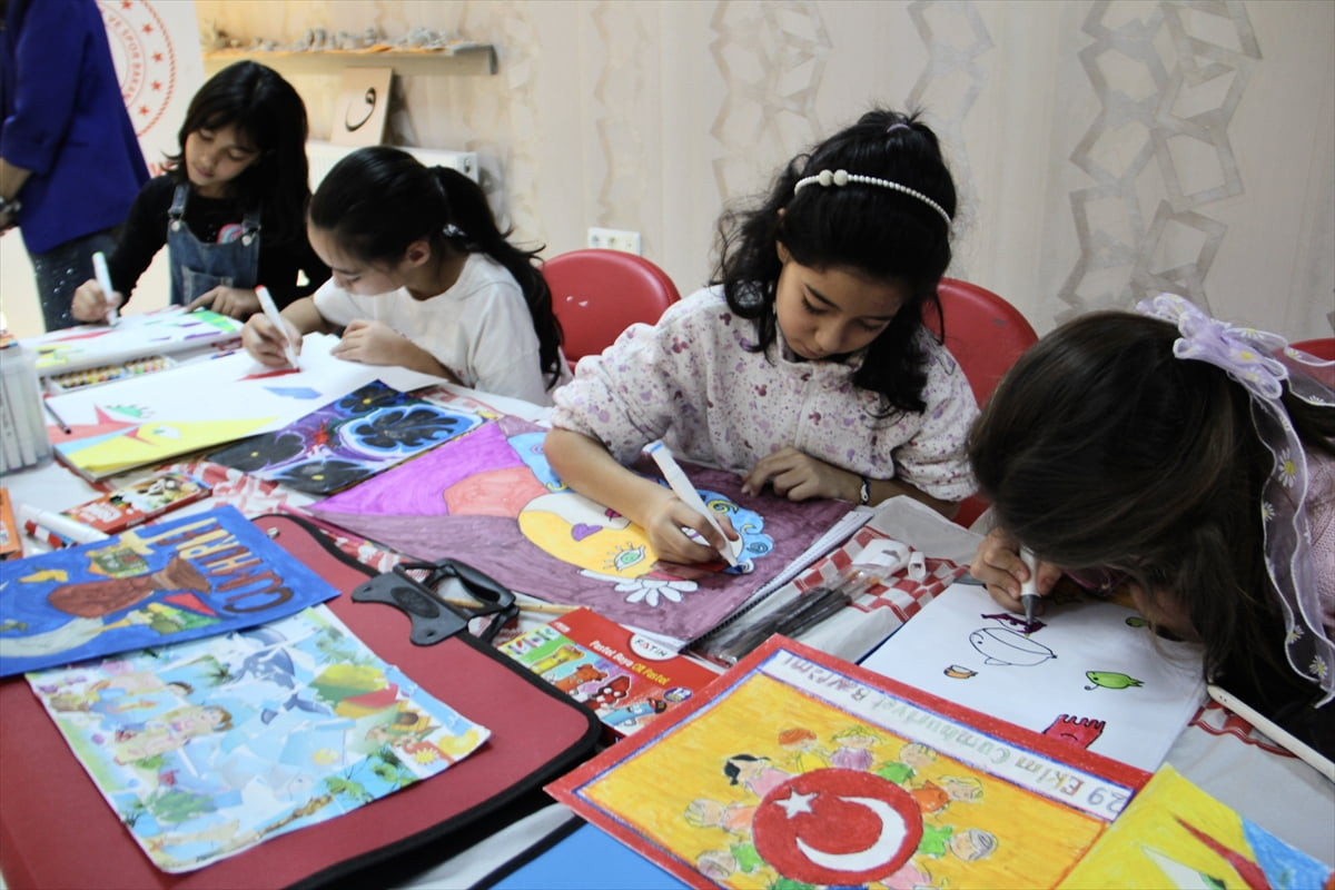 Sinop'ta çocukların her türlü bağımlılık ve kötü ortamlardan uzak tutulmaları amacıyla hayata...