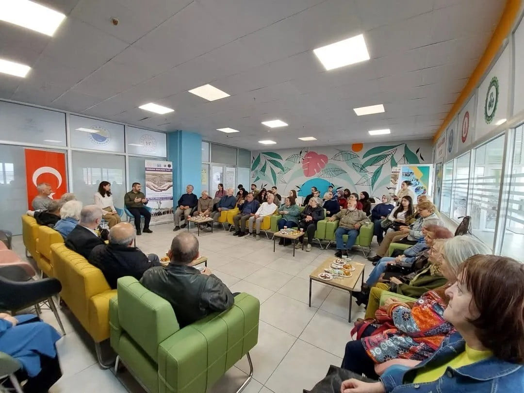 SİNOP'TA GENÇLİK VE SPOR BAKANLIĞI ÜNİDES PROJELERİ KAPSAMINDA DESTEKLENEN "ZAMANA DOKUNAN ELLER"...