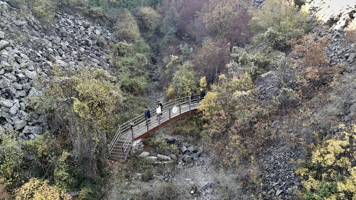 Sinop'un Boyabat ilçesi Kurusaray köyünde volkanik patlama sonucu yaklaşık 5 milyon yıl önce...