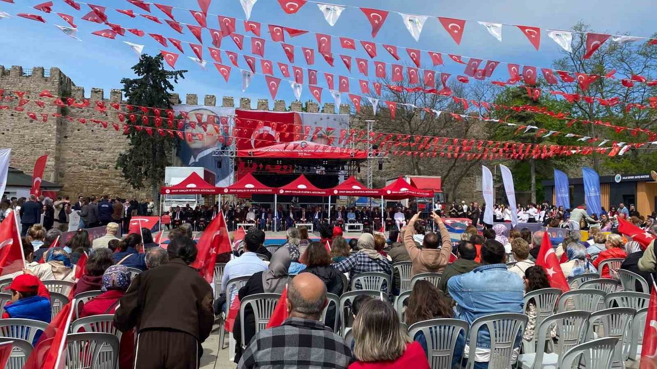 SİNOP’TA 19 MAYIS ATATÜRK’Ü ANMA, GENÇLİK VE SPOR BAYRAMI’NIN 107. YIL DÖNÜMÜ DÜZENLENEN...