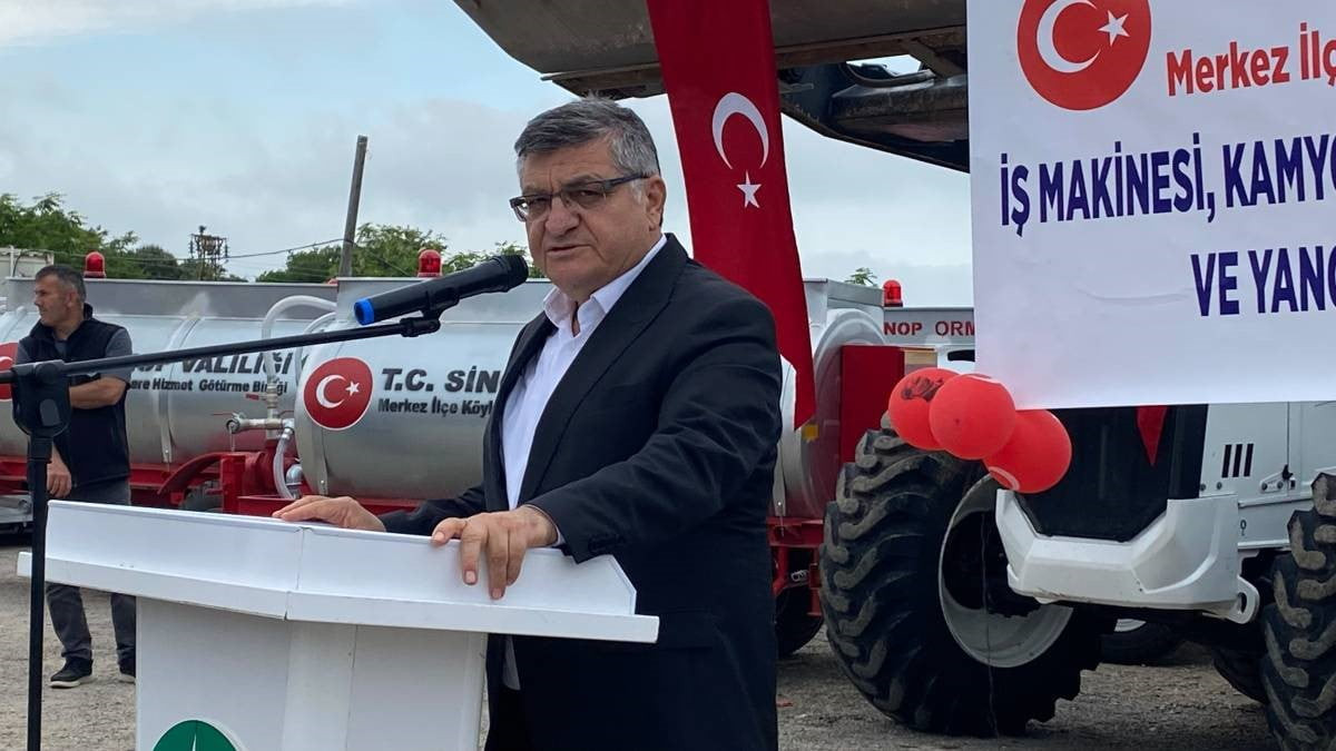 SİNOP’TA, İL ÖZEL İDARESİ BÜNYESİNE KAZANDIRILAN İŞ MAKİNELERİ, KAMYONLAR, YANGIN TANKERLERİ, KÖY...
