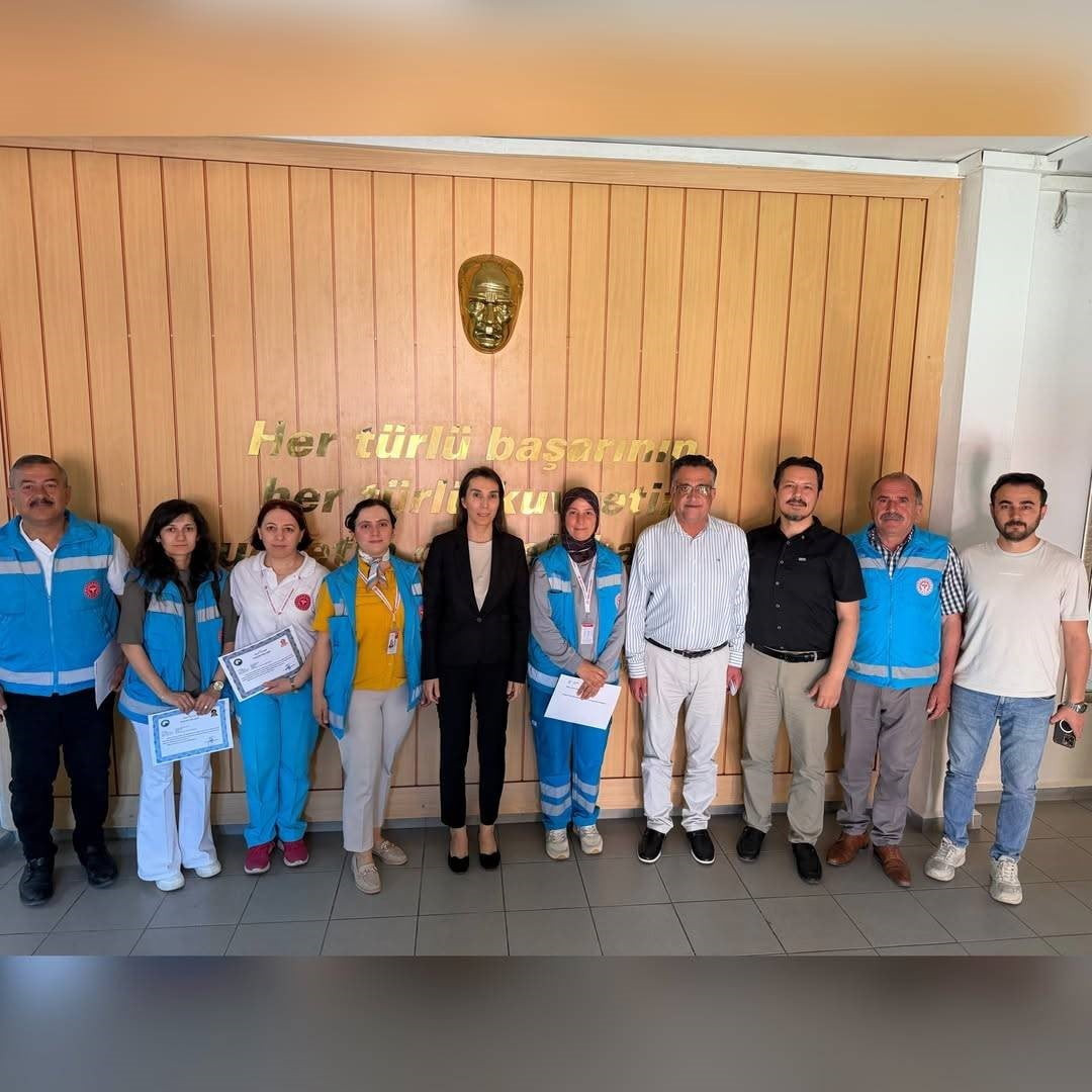 SİNOP’UN GERZE İLÇESİNDE, SAĞLIK HİZMETLERİNDE GÖSTERDİKLERİ ÜSTÜN GAYRET VE FEDAKÂRLIKLARDAN...