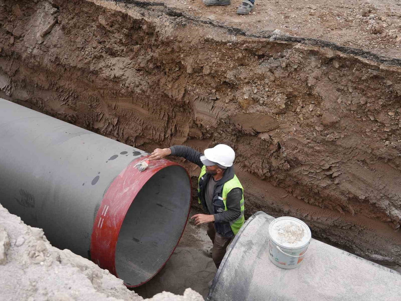 ŞIRALIK MAHALLESİ'NDE İKİ FARKLI NOKTADA ÇALIŞMALAR SÜRÜYOR
