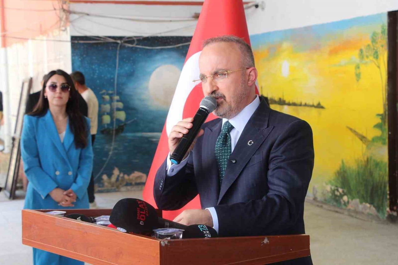 ŞIRNAK MERKEZE BAĞLI KUMÇATI BELDESİNDE AÇILAN ŞEHİT AYBÜKE YALÇIN KÜTÜPHANESİ'NDE KONUŞAN...