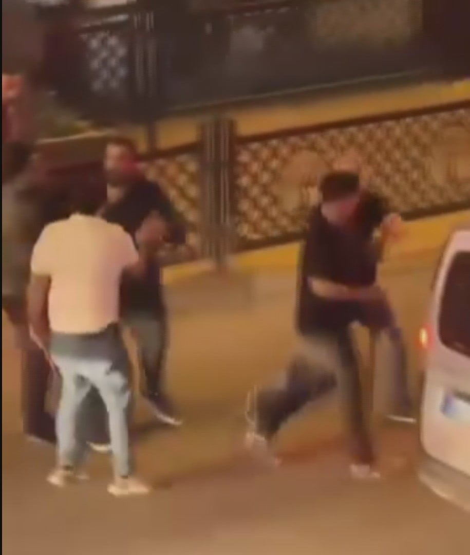 ŞIRNAK'IN SİLOPİ İLÇESİNDE İKİ GRUP ARASINDA ÇIKAN KAVGADA 3'Ü POLİS 6 KİŞİ YARALANDI, 11 KİŞİ...