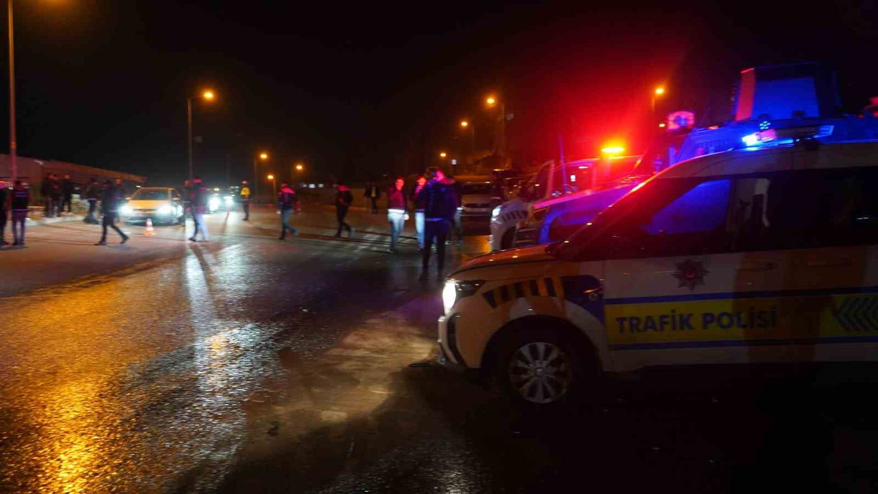 ŞIRNAK’TA 2026 YILININ İLK ÜÇ AYINDA MEYDANA GELEN TRAFİK KAZALARININ BİLANÇOSU AÇIKLANDI. EMNİYET...