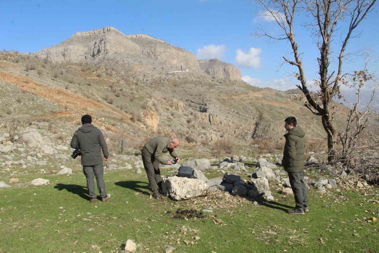 ŞIRNAK’TA DOĞA VE YABAN HAYATINI KORUMAK AMACIYLA KAÇAK AVCILIĞA KARŞI YÜRÜTÜLEN MÜCADELE...
