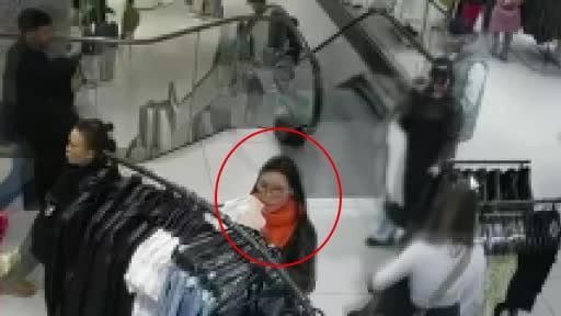 Şişli’de AVM’de yankesicilik yapan 2 şüpheli yakalandı