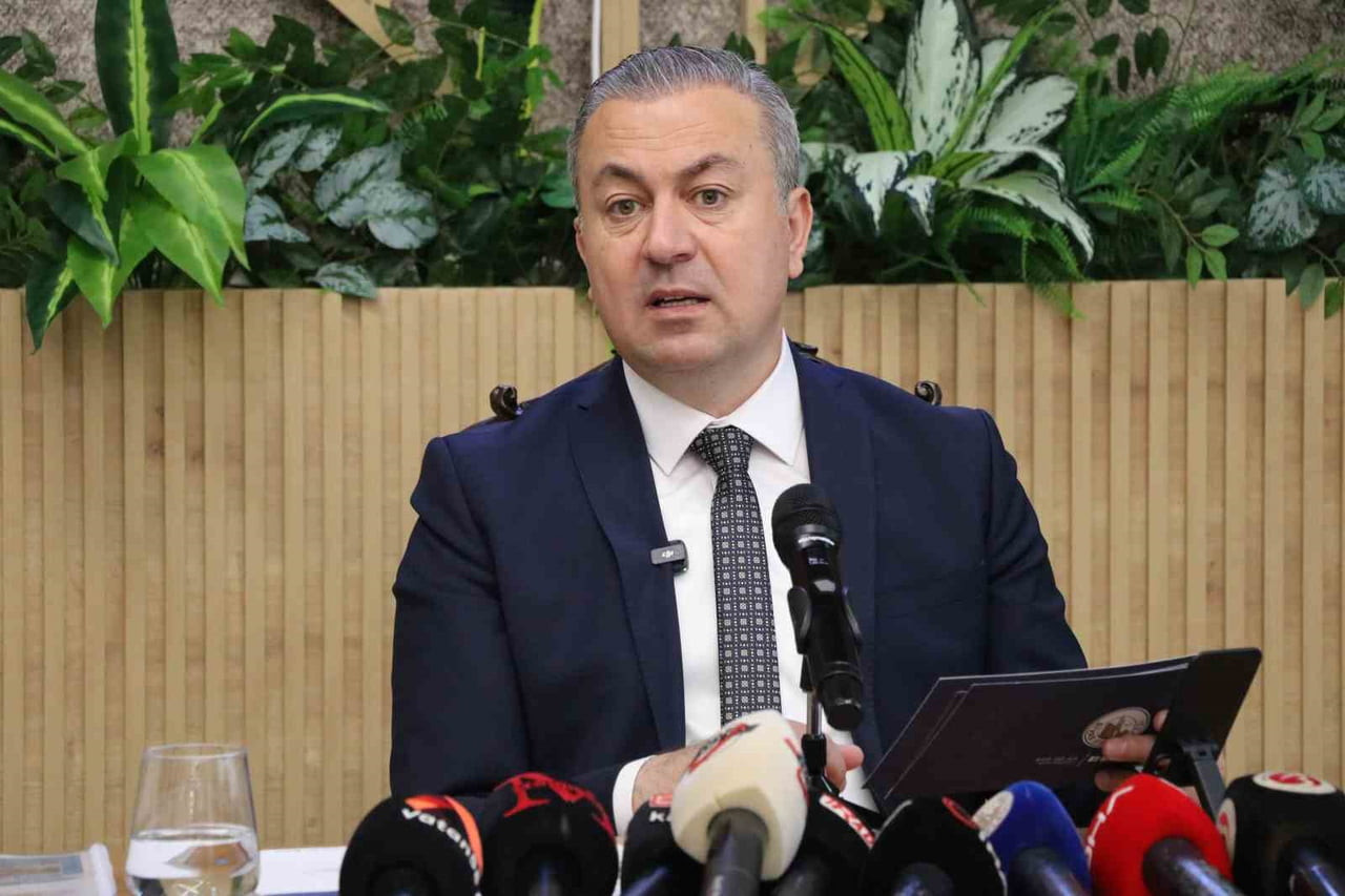 SİVAS BELEDİYE BAŞKANI ADEM UZUN AÇIKLAMALARDA BULUNDU