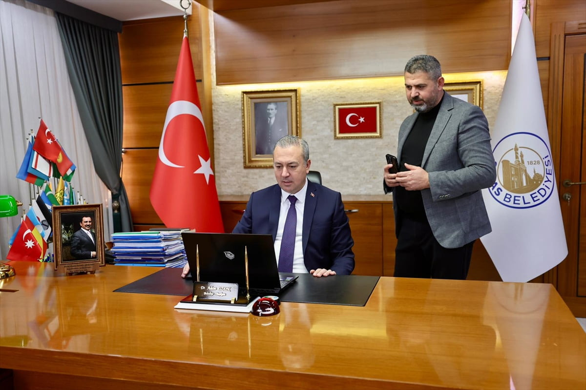 Sivas Belediye Başkanı Adem Uzun, Anadolu Ajansı'nın (AA) gözünden 2025'e damga vuran olaylara ait...