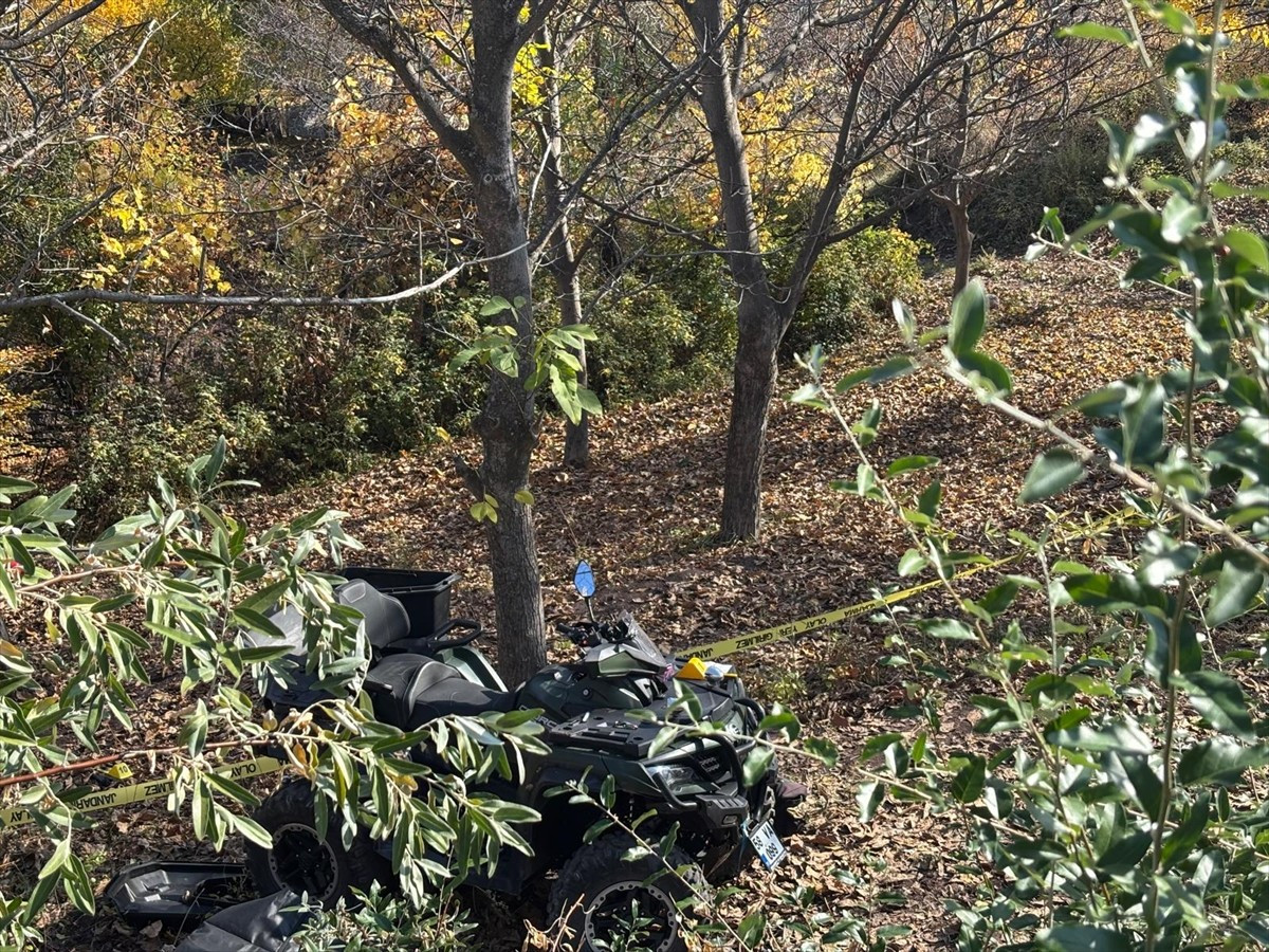 Sivas'ın Akıncılar ilçesinde ATV tipi arazi aracının devrilmesi sonucu 1 kişi hayatını...