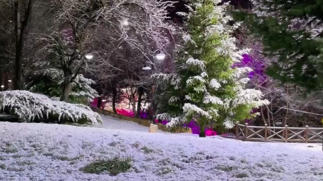 SİVAS’TA NİSAN KARI MEST EDEN MANZARALAR OLUŞTURDU.