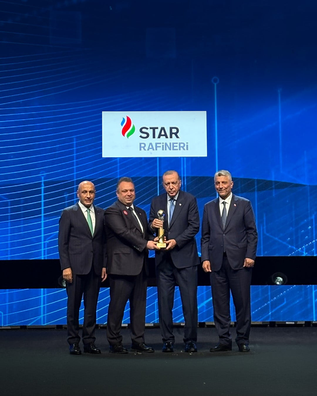 SOCAR TÜRKİYE GRUP ŞİRKETLERİNDEN STAR RAFİNERİ, TÜRKİYE İHRACATÇILAR MECLİSİ’NİN AÇIKLADIĞI “2025...