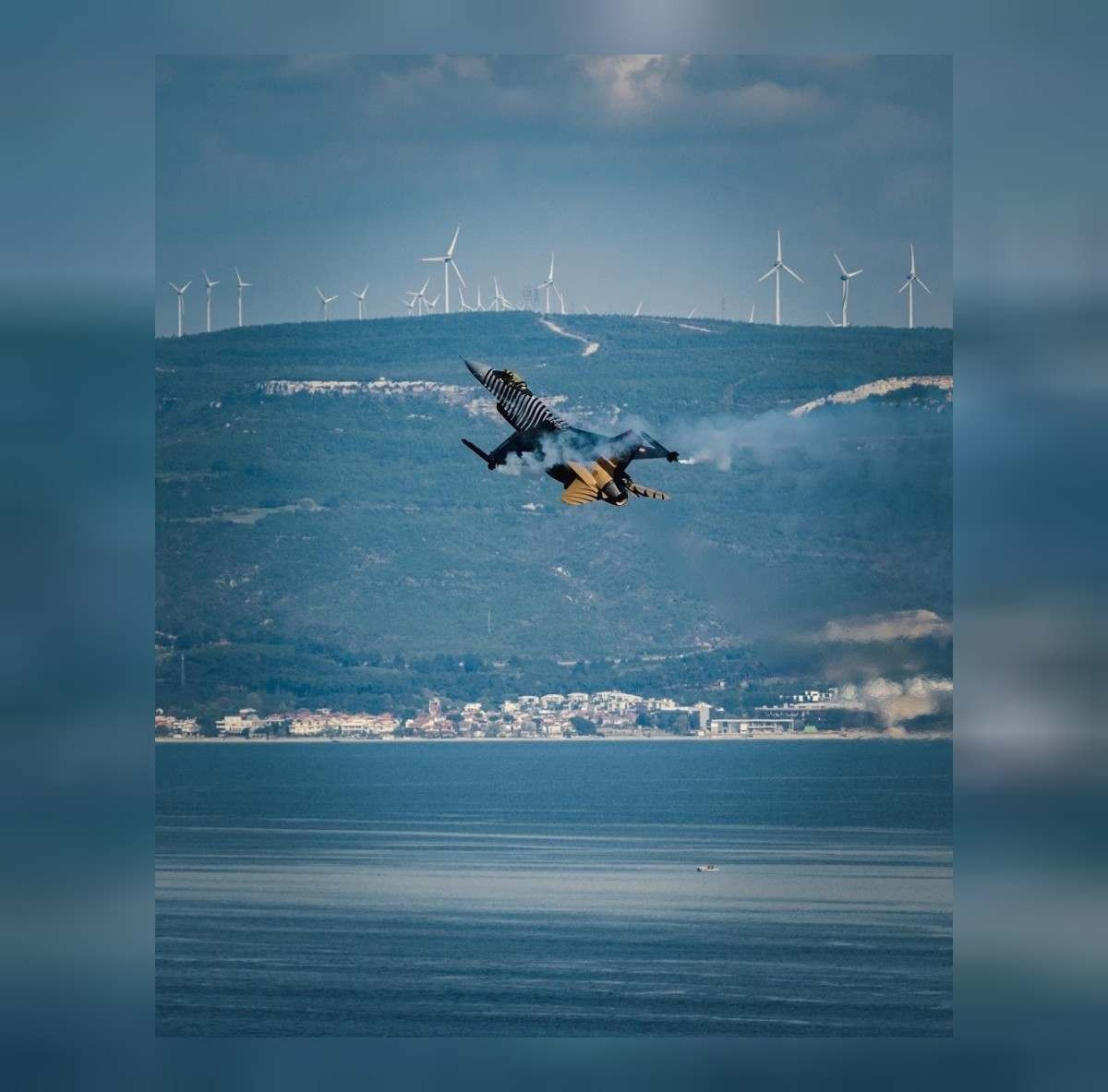 SOLOTÜRK 23 Nisan gösteri fotoğrafları