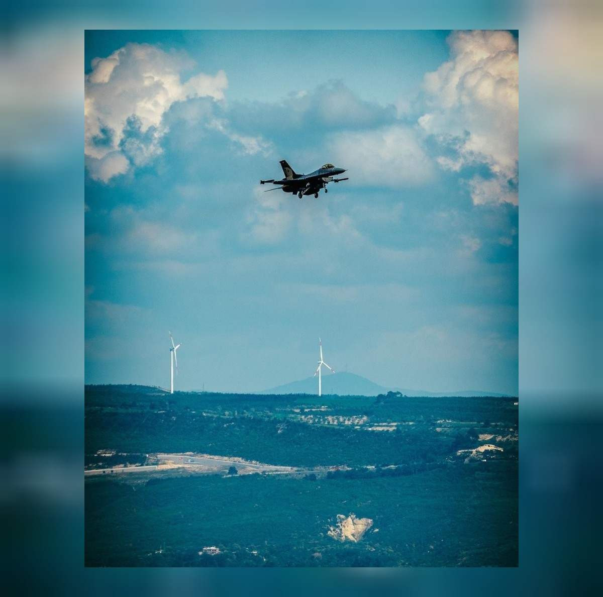 SOLOTÜRK 23 Nisan gösteri fotoğrafları