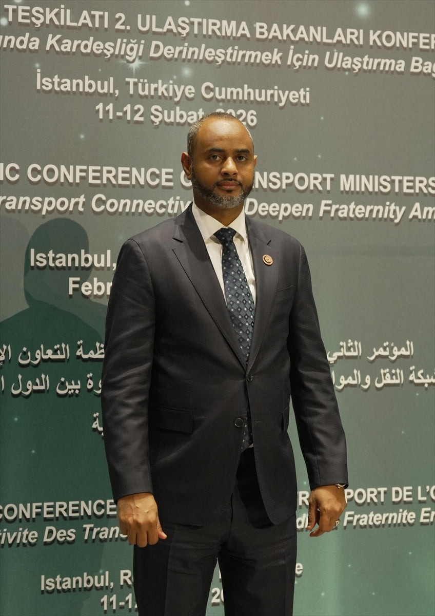 Somali Limanlar ve Deniz Ulaştırma Bakanı Abdülkadir Muhammed Nur, AA muhabirine açıklamalarda...