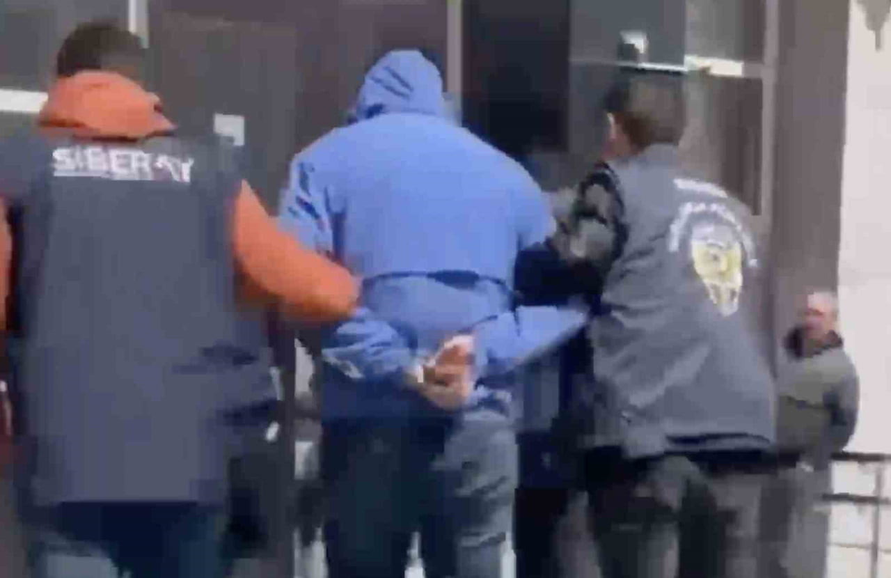 SOSYAL MEDYA SİTELERİ ÜZERİNDEN VERDİKLERİ SAHTE İLANLARIYLA VATANDAŞLARI SAHTE ÖDEME LİNKLERİNE...