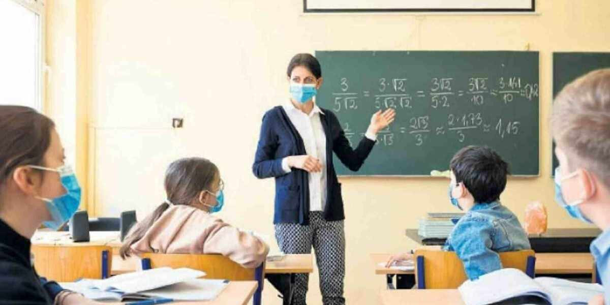 Sözleşmeli Öğretmen Nedir