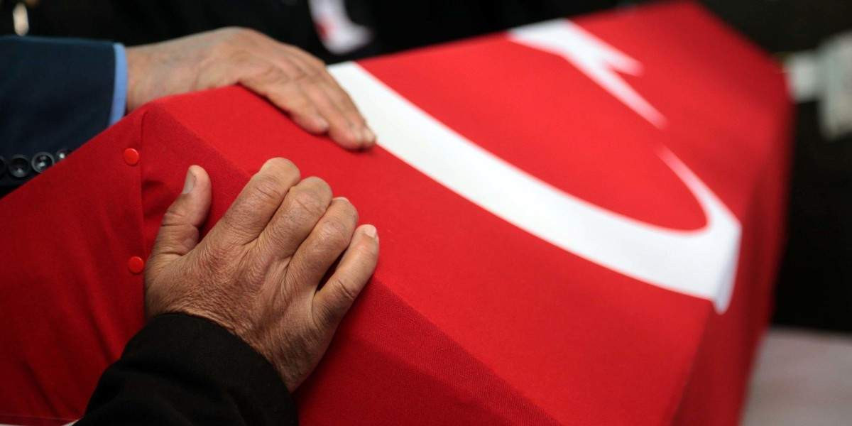 Sözleşmeli Veteriner Er Fırat Canlı