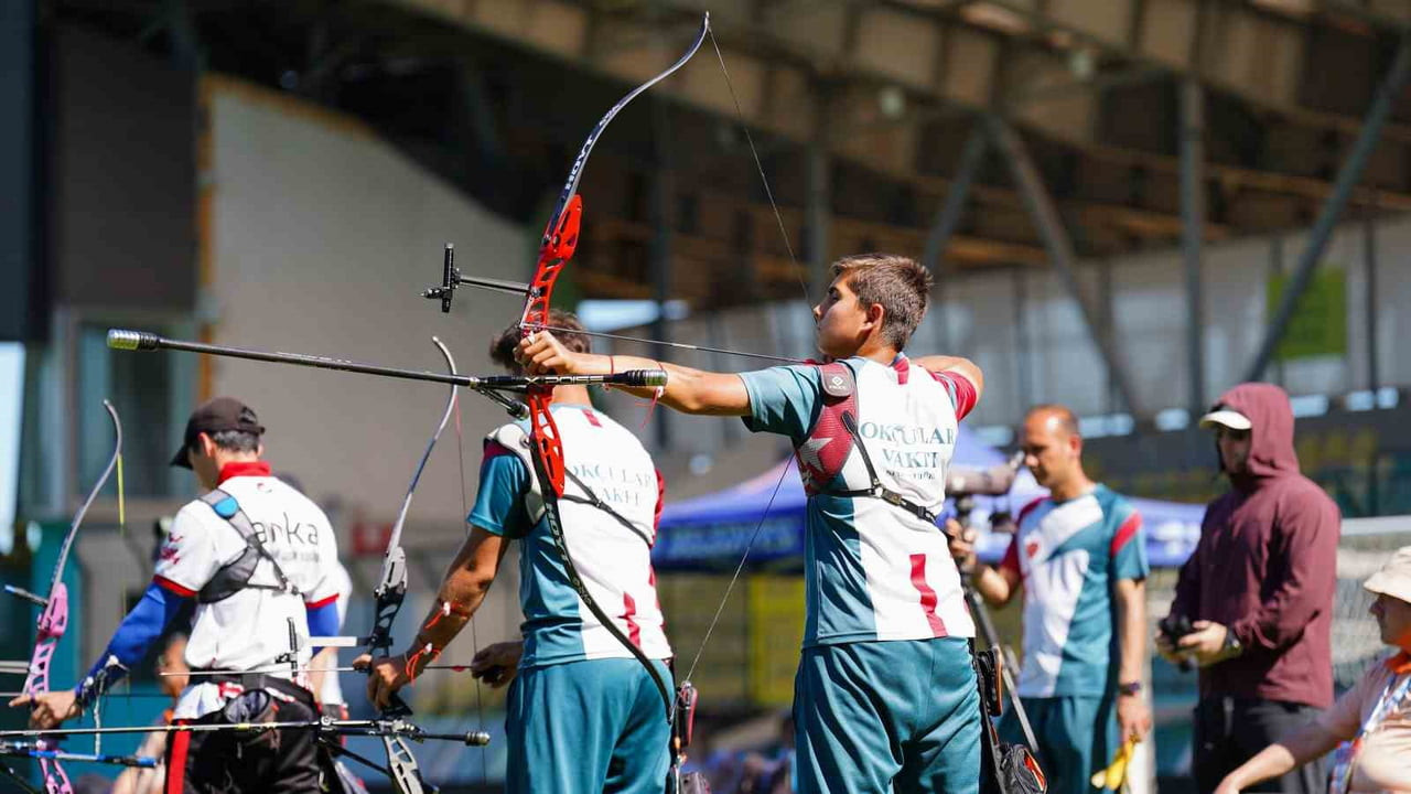 SPOR TURNUVALARI, TEKNOLOJİ BULUŞMALARI, PAİNTBALL HEYECANI VE KAHKAHA DOLU SAHNE GÖSTERİLERİYLE...