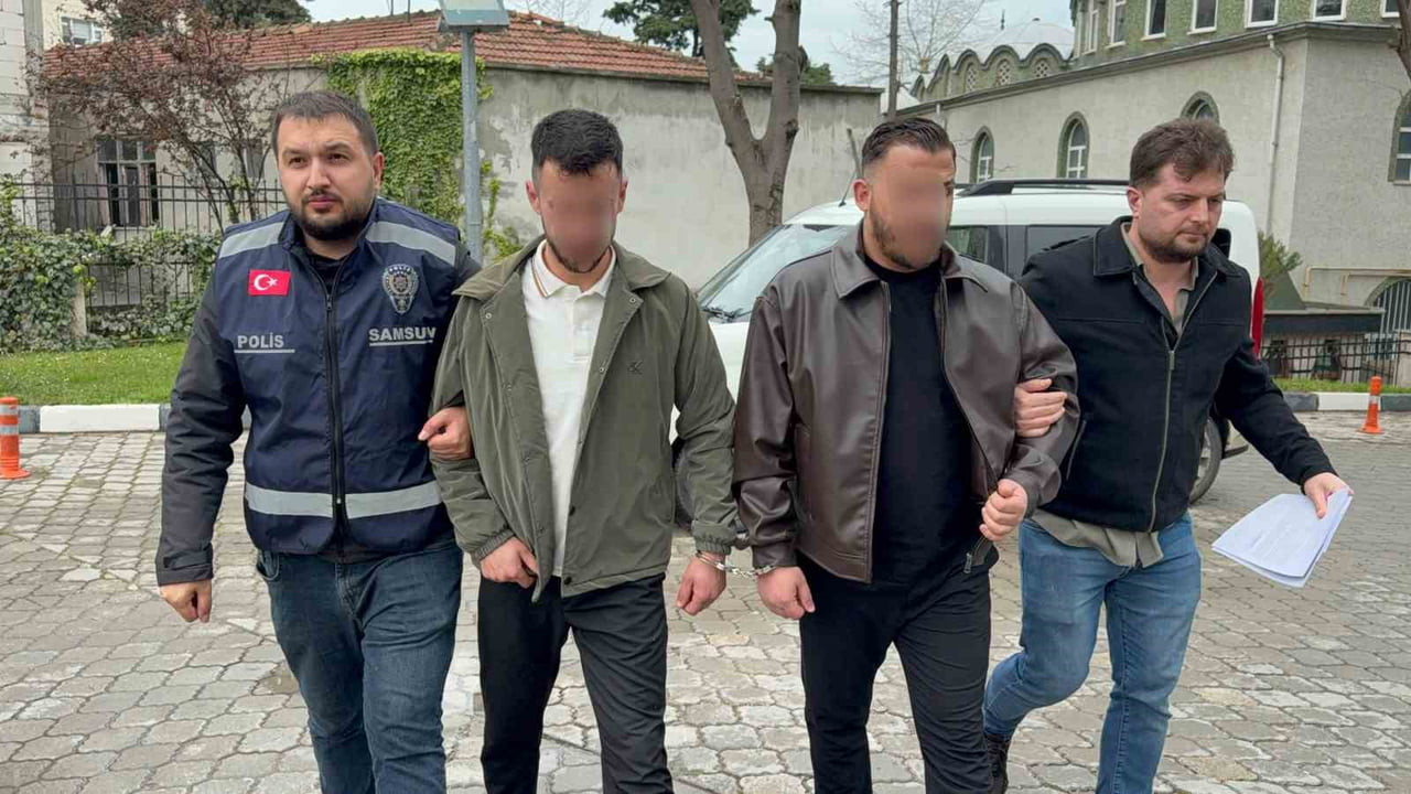 SUÇU ÜSTLENEN İ.S.Ö. (22) İLE PATRONU E.Ş.(24) GÖZALTINA ALINARAK ADLİYEYE SEVK EDİLDİ.